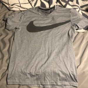 Nike tee